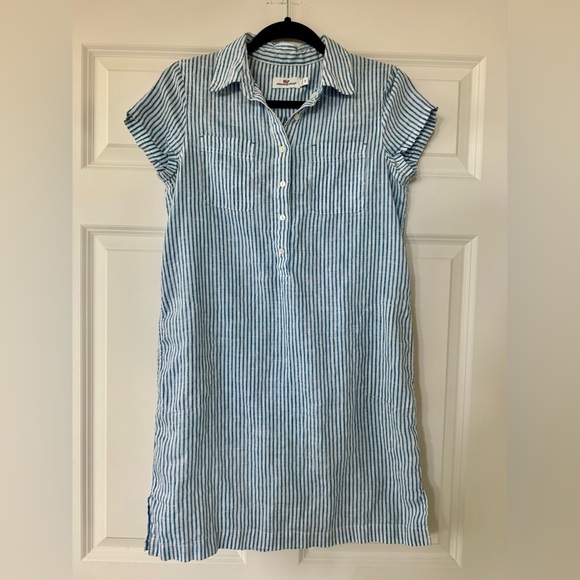 Vineyard Vines Dresses & Skirts - Vineyard Vines Linen Blue White Striped Reverse Print Shirtdress
